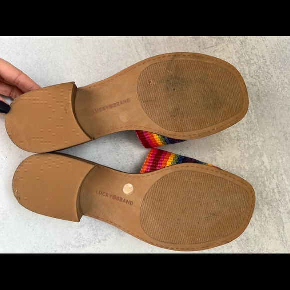 Lucky Brand Rainbow Sandals 7.5 - Picture 8 of 9